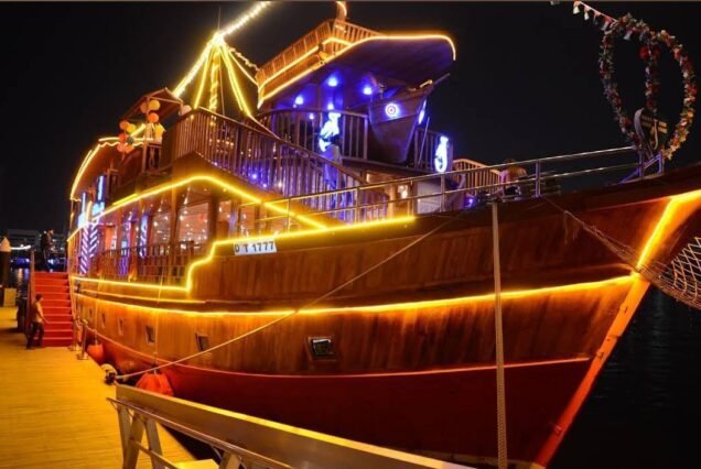 Dhow Cruise Dinner Marina - Upper Deck