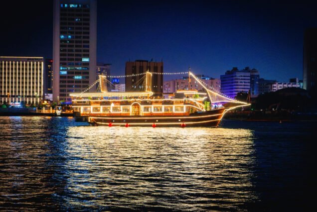Dhow Cruise Al Seef Dubai Lower and Upper Deck